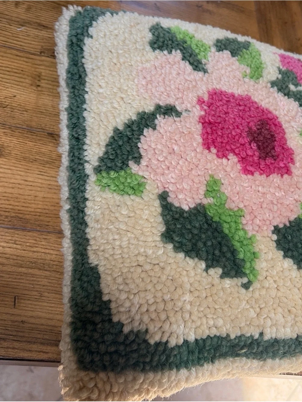 Retro MCM vintage latch hook rug flowers floral throw pillow puff velvet back